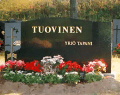 Numero 4 Varpaisjärven musta 60x120x15