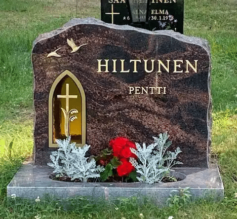 Hautakivi 69 Mäntsälän punainen 70x80x15